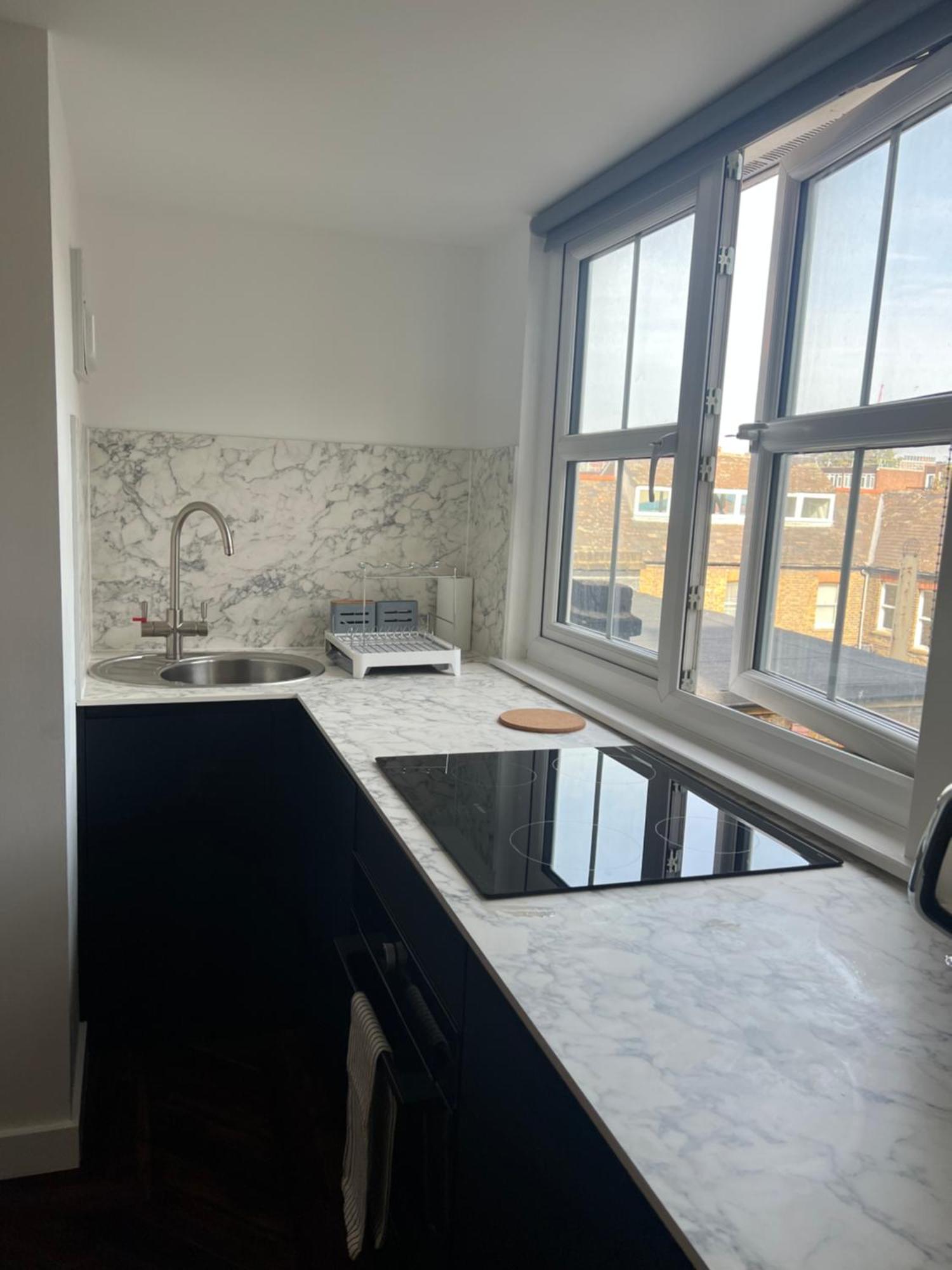 Spacious Battersea Rooms And Apartments Лондон Экстерьер фото